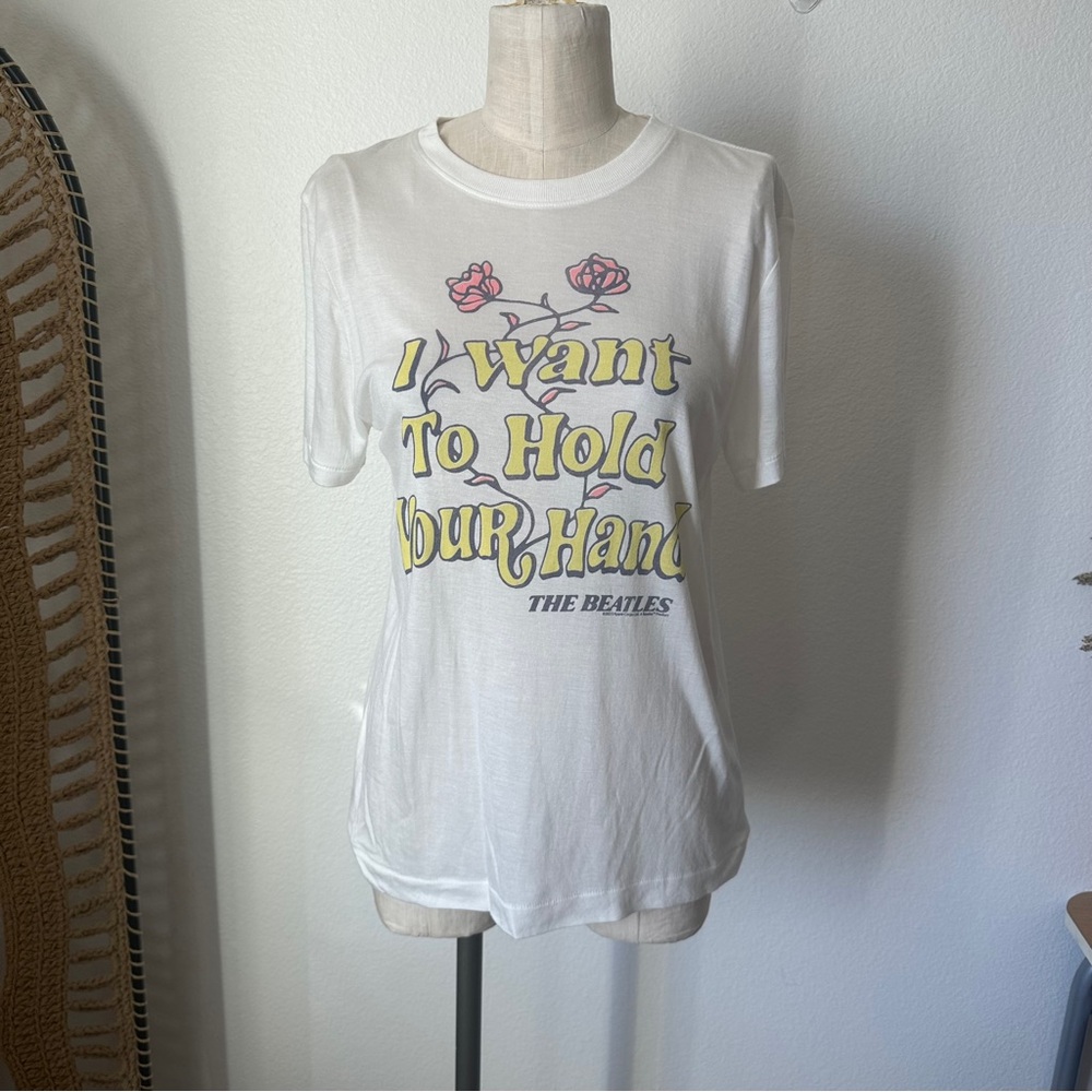 Junk Food Clothing The Beatles "I Want To Hold Your Hand" Tee - Picture 1 of 4